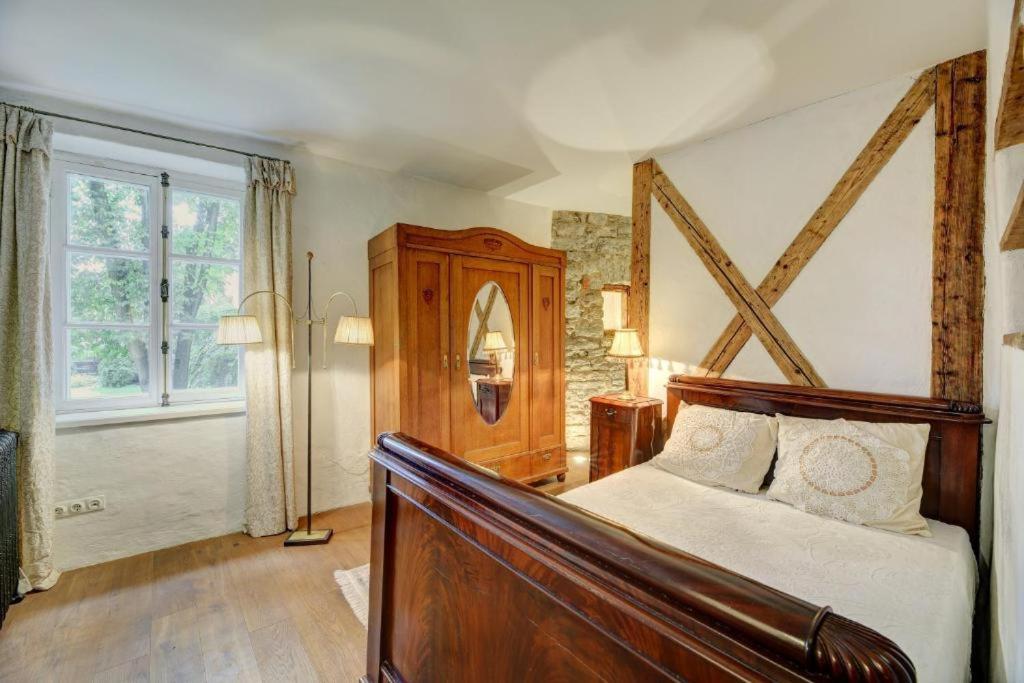 Cozy Old Town Historic House Appartement Tallinn Buitenkant foto