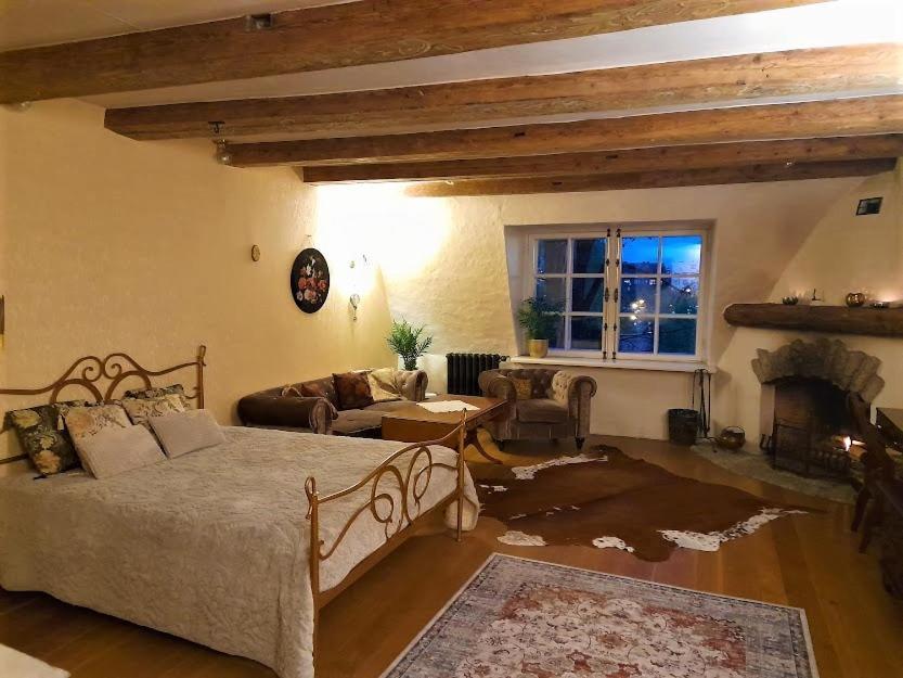 Cozy Old Town Historic House Appartement Tallinn Buitenkant foto