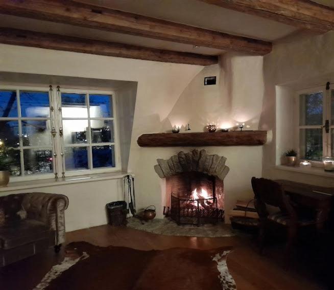 Cozy Old Town Historic House Appartement Tallinn Buitenkant foto